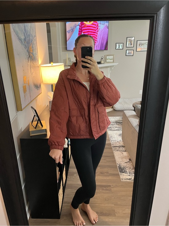 Old Navy Jackets & Blazers - NWT Old Navy Women's Quilted Puffer Jacket in Rust